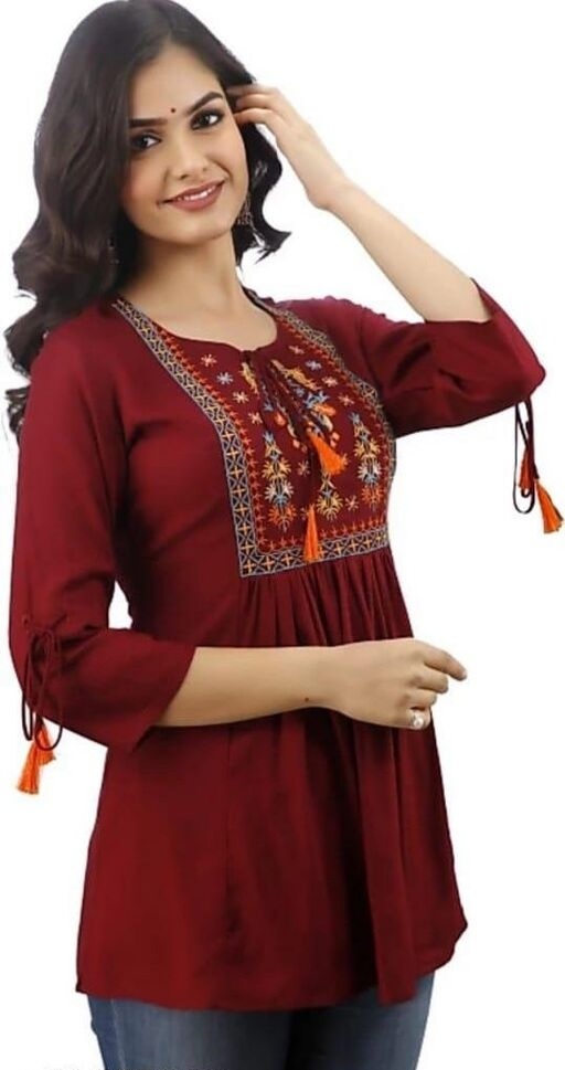 Fancy Retro Women Tops & Tunics